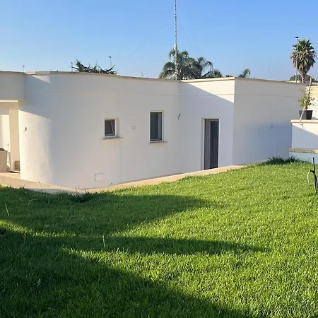 Bianca Villa Galugnano